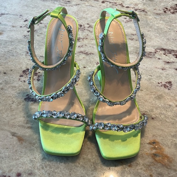 Betsey Johnson Heels - Picture 2 of 4